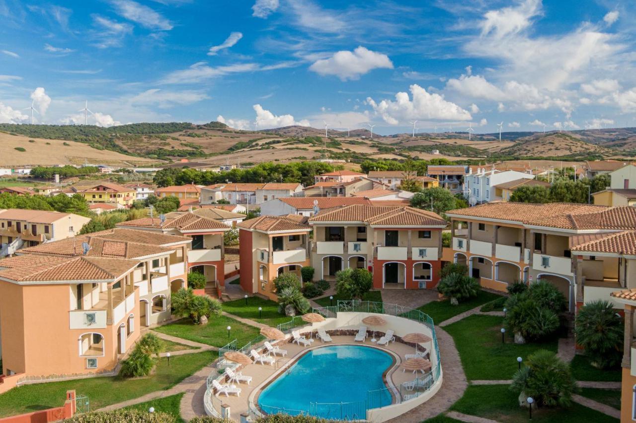 Residenza Le Farfalle Aparthotel Castelsardo Exterior foto