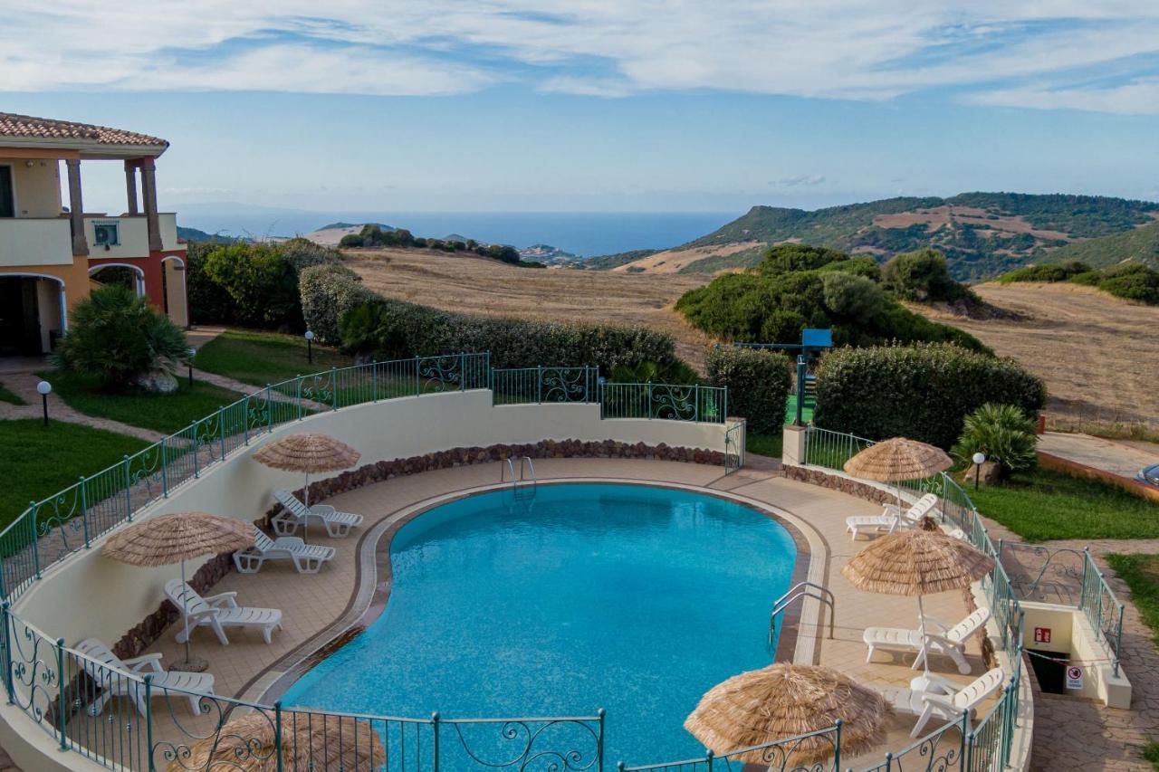 Residenza Le Farfalle Aparthotel Castelsardo Exterior foto